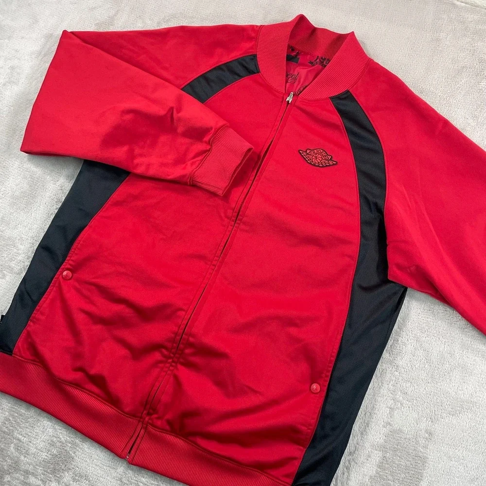 Nike Air Jordan 1985 Flight Club All Over Print Reversible Jacket Men XL Red AOP